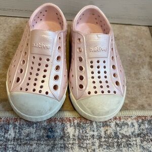 Native Kids Water Shoes - Light Pink Slip-Ons